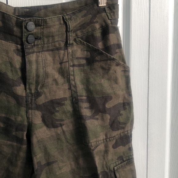 Sanctuary by Anthropologie Linen Relaxed Fit Camo Cargo Pants Size 25 - Picture 8 of 16